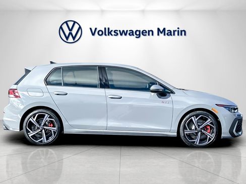 New 2026 Volkswagen Golf SE image 6