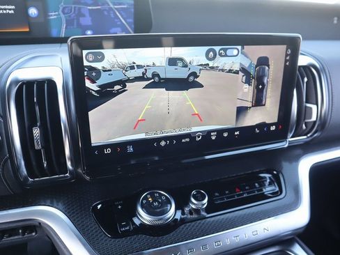 New 2026 Ford Expedition Platinum w/ Stealth Appearance Package image 6