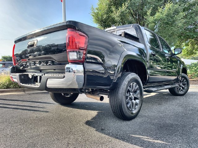 Certified 2023 Toyota Tacoma SR5 w/ SR5 Appearance Package RWD image 8