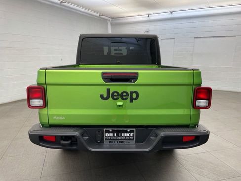 New 2026 Jeep Gladiator Sport image 4