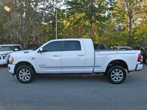 Used 2021 RAM 2500 Limited image 2