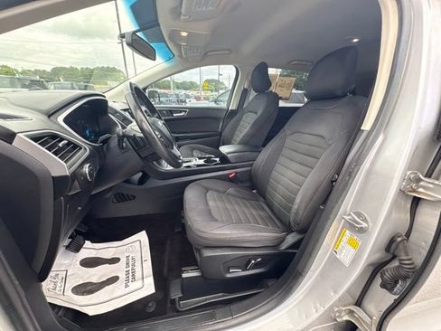 Used 2016 Ford Edge SEL FWD image 12