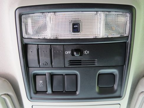 Used 2011 Toyota 4Runner SR5 RWD image 23