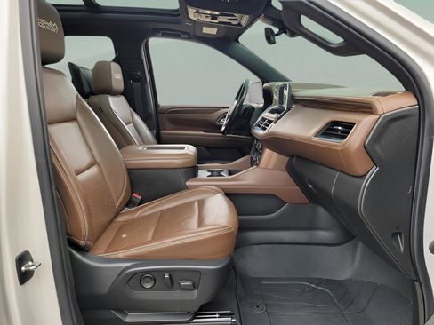 Used 2021 Chevrolet Tahoe High Country image 30