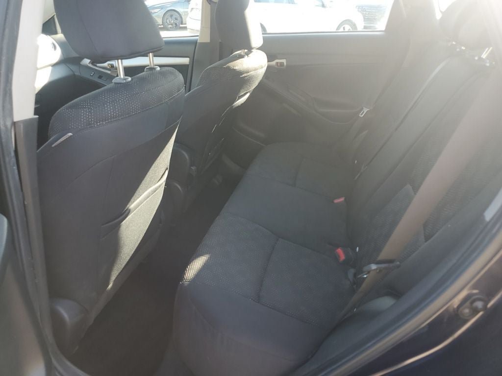 Used 2009 Pontiac Vibe w/ Preferred Package FWD image 35
