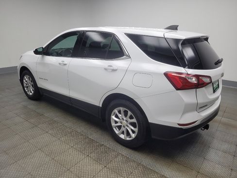 Used 2020 Chevrolet Equinox LT w/ Driver Convenience Package FWD image 3