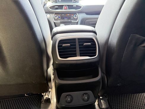 Used 2020 Hyundai Santa Fe SEL w/ Convenience Package FWD image 26