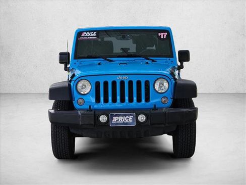 Used 2017 Jeep Wrangler Sport w/ Quick Order Package 24S AWD/4WD image 2