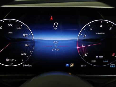 Used 2025 Mercedes-Benz C 300 4MATIC Sedan image 16