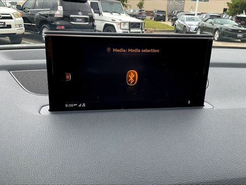 Used 2017 Audi Q7 3.0T Premium Plus image 31