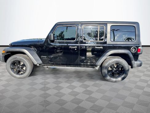 Certified 2022 Jeep Wrangler Unlimited Sport AWD/4WD image 9
