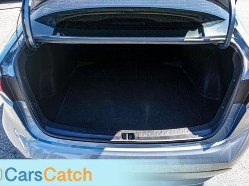 Used 2021 Toyota Corolla LE image 35