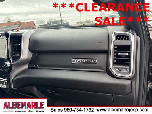 Used 2024 RAM 2500 Big Horn w/ Night Edition image 32