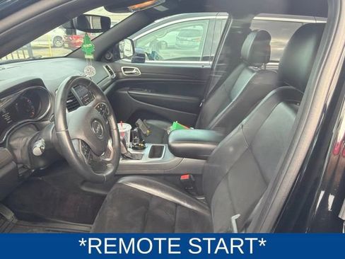 Used 2018 Jeep Grand Cherokee Altitude AWD/4WD image 4