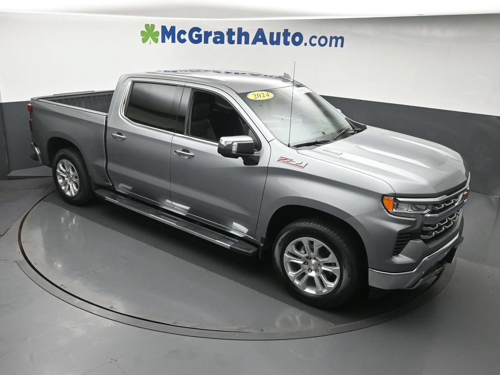 Used 2024 Chevrolet Silverado 1500 LTZ AWD/4WD image 3