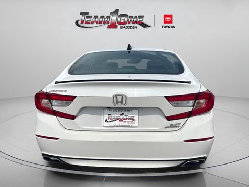 Used 2021 Honda Accord Sport image 6