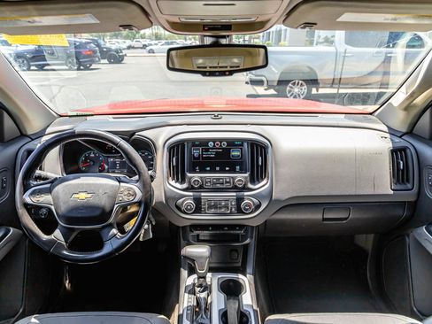 Used 2015 Chevrolet Colorado LT w/ LT Convenience Package RWD image 10