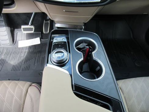 New 2026 Cadillac Lyriq V image 22