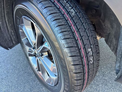 Certified 2021 Honda CR-V EX image 10