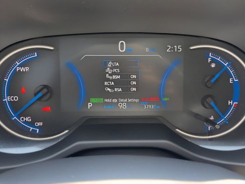 Used 2023 Toyota RAV4 XLE Premium AWD/4WD image 23