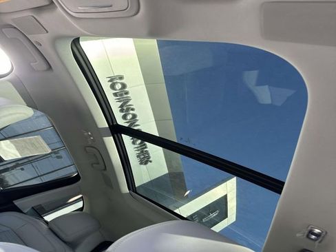 New 2026 Lincoln Nautilus Reserve image 19