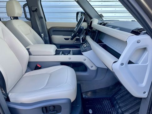 Certified 2024 Land Rover Defender 110 S image 15