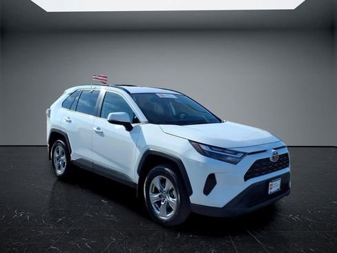 Used 2023 Toyota RAV4 XLE w/ XLE Grade Weather Package FWD image 1