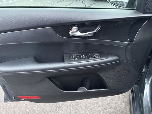 Used 2023 Kia Forte GT-Line image 19