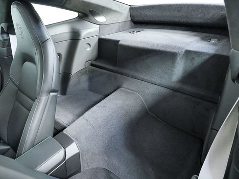 Used 2026 Porsche 911 Carrera GTS image 10