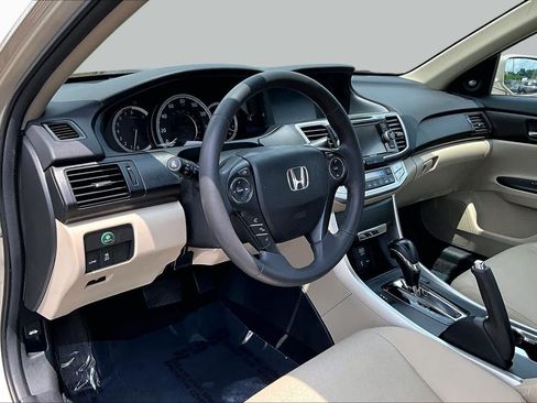 Used 2014 Honda Accord EX-L image 17