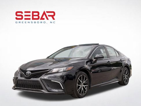 Used 2023 Toyota Camry SE AWD/4WD image 15