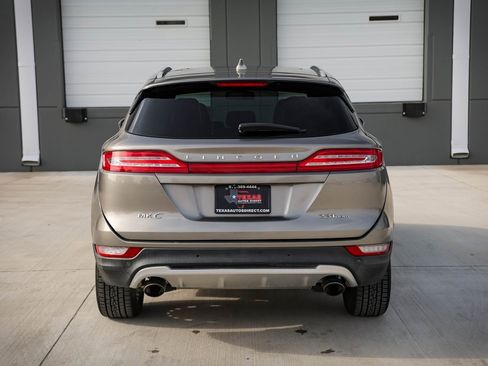 Used 2017 Lincoln MKC Reserve image 6