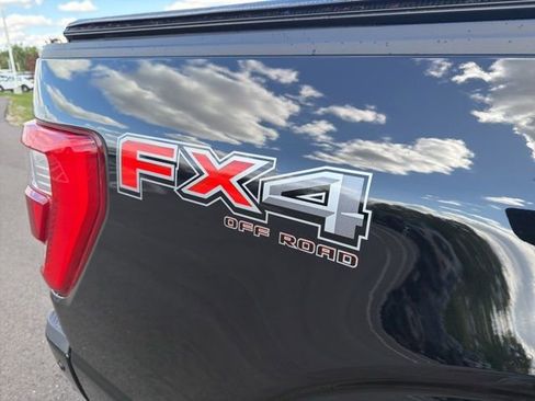 Used 2022 Ford F150 Platinum w/ Equipment Group 701A High AWD/4WD image 8