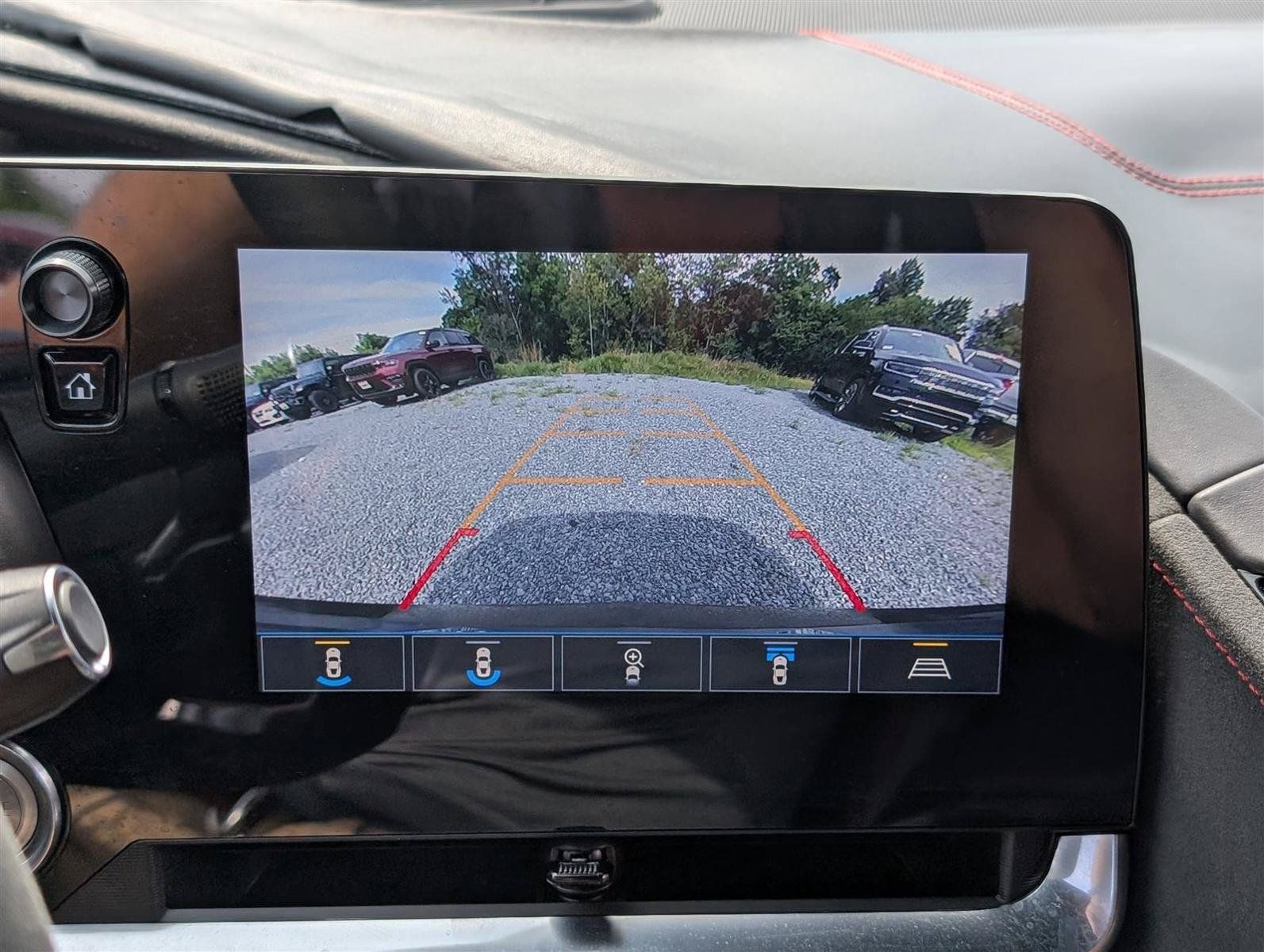 Used 2020 Chevrolet Corvette Stingray Premium Cpe w/ 3LT Preferred Equipment Group RWD image 30