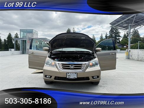 Used 2010 Honda Odyssey Touring image 32