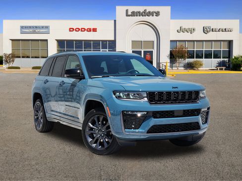 New 2026 Jeep Grand Cherokee Limited AWD/4WD image 1