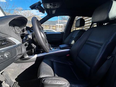 Used 2011 BMW X5 xDrive35i image 11