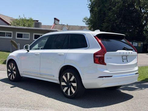 Used 2024 Volvo XC90 T8 Plus w/ Protection Package AWD/4WD image 22
