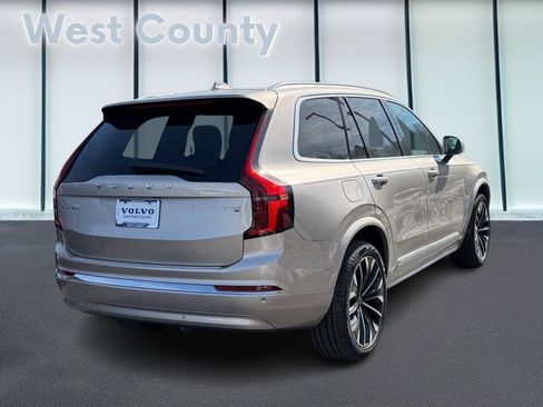 New 2026 Volvo XC90 T8 Plus w/ Protection Package Premier image 3