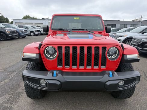 Used 2023 Jeep Wrangler Unlimited Rubicon 4xe w/ Cold Weather Group AWD/4WD image 9