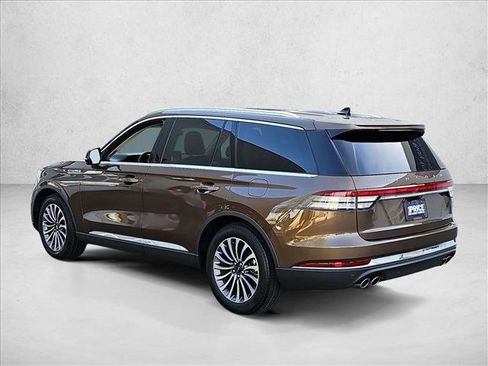 Used 2022 Lincoln Aviator Reserve RWD image 8