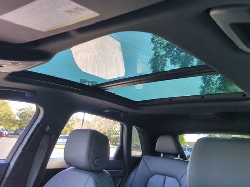 Used 2022 Audi Q3 2.0T Premium Plus w/ Premium Plus Package image 20