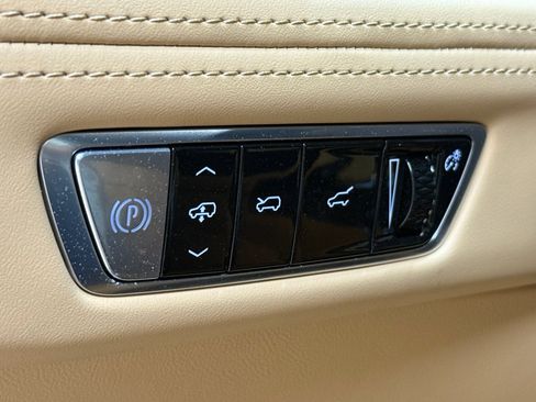 New 2025 Cadillac Escalade IQ Sport 2 image 19