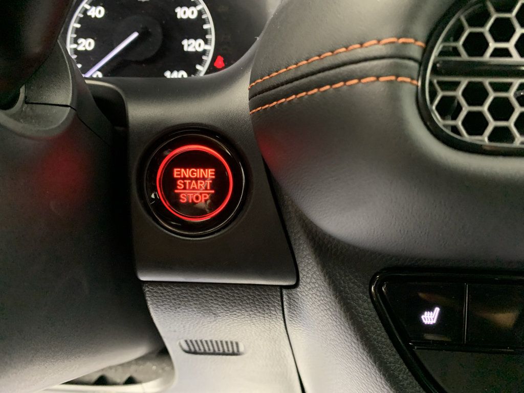 Used 2025 Honda HR-V Sport image 17