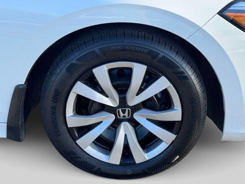Used 2024 Honda Civic LX image 9