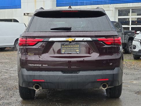 Used 2023 Chevrolet Traverse LT image 7