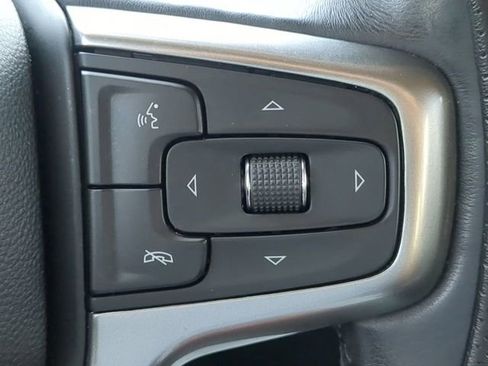 Used 2021 Chevrolet Silverado 1500 LT Trail Boss w/ Convenience Package II image 33