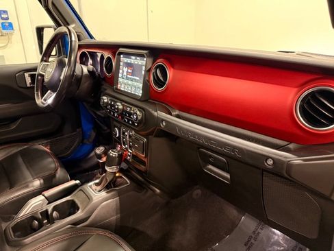 Used 2021 Jeep Wrangler Unlimited Rubicon AWD/4WD image 27