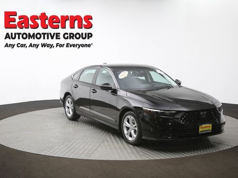 Used 2025 Honda Accord LX image 49