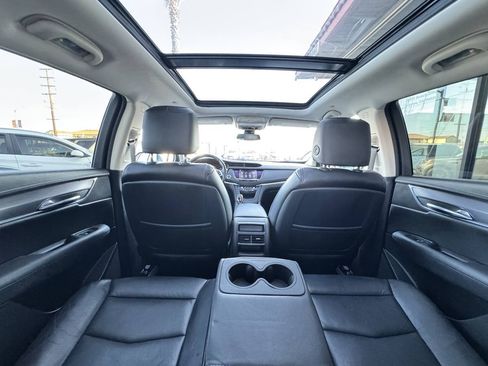 Used 2017 Cadillac XT5 Luxury w/ Driver Awareness Package FWD image 49